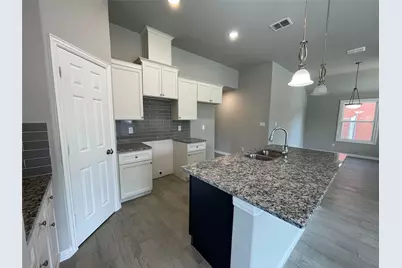 1019 E Hattie Street, Fort Worth, TX 76104 - Photo 15