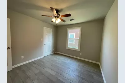 1019 E Hattie Street, Fort Worth, TX 76104 - Photo 23