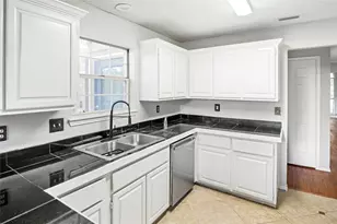 5112 Oak Gate Ct, Arlington, TX 76016 - Photo 15