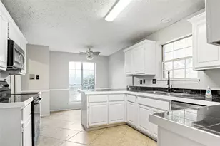 5112 Oak Gate Ct, Arlington, TX 76016 - Photo 13