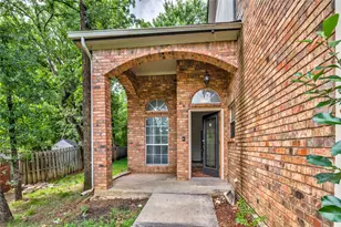 5112 Oak Gate Ct, Arlington, TX 76016 - Photo 3