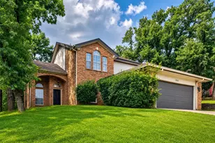 5112 Oak Gate Ct, Arlington, TX 76016 - Photo 1