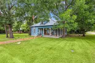 601 W Fifth St, Maypearl, TX 76064 - Photo 1