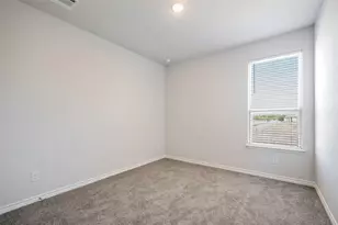 517 Mockingbird Ln, Denton, TX 76209 - Photo 11