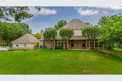 1917 Woodland Hills Lane, Weatherford, TX 76087 - Photo 33
