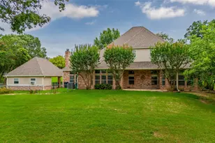 1917 Woodland Hills Ln, Weatherford, TX 76087 - Photo 33
