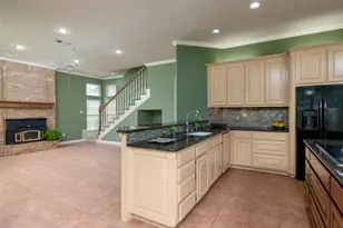1917 Woodland Hills Ln, Weatherford, TX 76087 - Photo 17
