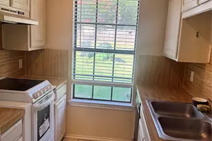 5617 Mansfield Rd, Arlington, TX 76017 - Photo 9