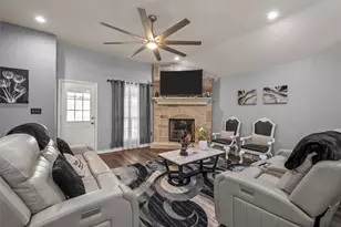 5286 Orchard Ln, Waco, TX 76705 - Photo 3