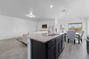 4600 Fringetree Wy, Fort Worth, TX 76036 - Photo 9