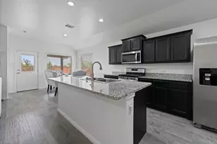 4600 Fringetree Wy, Fort Worth, TX 76036 - Photo 11
