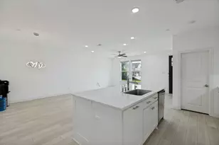 9695 Speaker Dr, Frisco, TX 75035 - Photo 5