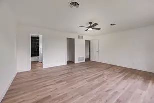 906 Mesquite Ln, Mexia, TX 76667 - Photo 11