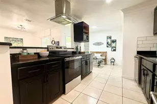 1922 Baywood Ln, Arlington, TX 76014 - Photo 15