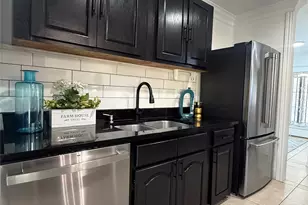 1922 Baywood Ln, Arlington, TX 76014 - Photo 13