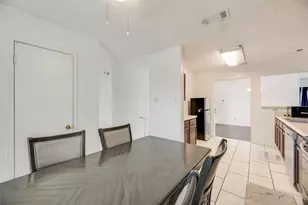 1613 Kingspoint Dr, Carrollton, TX 75007 - Photo 5