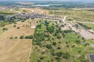 3704 Old Fort Worth Rd, Midlothian, TX 76065 - Photo 11