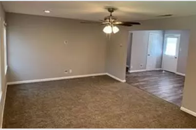 2117 N Hickory Street, Sherman, TX 75092 - Photo 5
