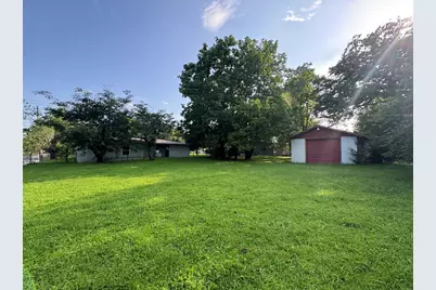 901 W Coffin Street, Denison, TX 75020 - Photo 25