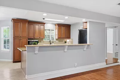2007 Redwood Trail, Grapevine, TX 76051 - Photo 7