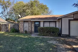 406 Vincent St, Cedar Hill, TX 75104 - Photo 1