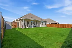 624 Mare Dr, Aubrey, TX 76227 - Photo 39