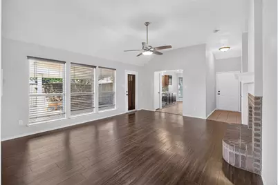 3103 Morning Meadow Lane, Grand Prairie, TX 75052 - Photo 3