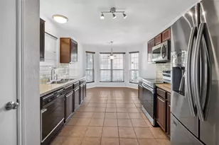 3103 Morning Meadow Ln, Grand Prairie, TX 75052 - Photo 9