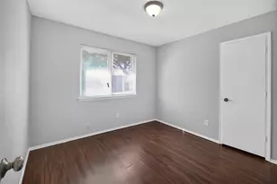 3103 Morning Meadow Ln, Grand Prairie, TX 75052 - Photo 13