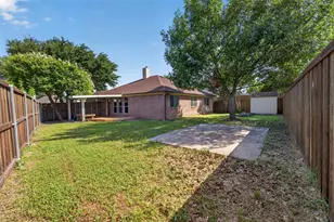 3103 Morning Meadow Ln, Grand Prairie, TX 75052 - Photo 25