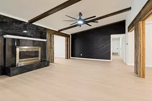 2302 Greenhill Dr, Carrollton, TX 75006 - Photo 5