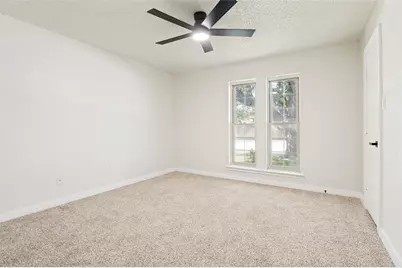 2302 Greenhill Drive, Carrollton, TX 75006 - Photo 19