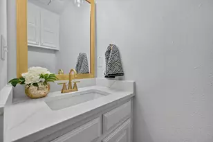 5426 Emerald Park Blvd, Arlington, TX 76017 - Photo 21