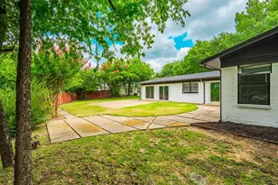 12607 Gaslite Cir, Farmers Branch, TX 75234 - Photo 29