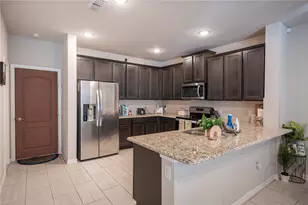 3517 Cricket Dr, Denton, TX 76207 - Photo 3