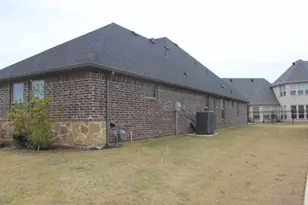2113 Clive Dr, Granbury, TX 76048 - Photo 23