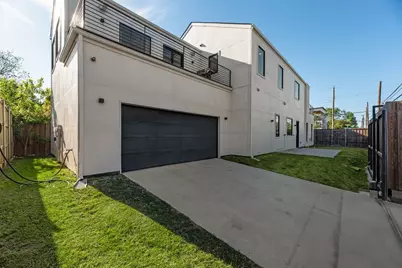 1802 Pueblo Street, Dallas, TX 75212 - Photo 35