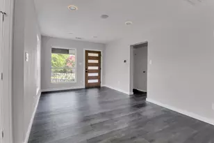 1310 Elmwood Blvd, Dallas, TX 75224 - Photo 5