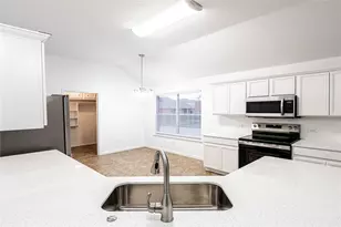 2819 Arabian Ln, Celina, TX 75009 - Photo 3