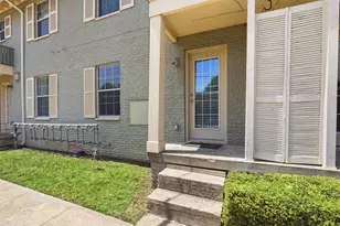 4734A Bradford Dr, Dallas, TX 75219 - Photo 25