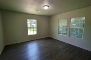2503 Scott St, Dallas, TX 75215 - Photo 9