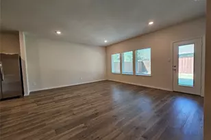 11304 W Pond Dr, Providence Village, TX 76227 - Photo 11