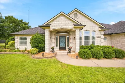 4069 Tracy Lane, Greenville, TX 75402 - Photo 5