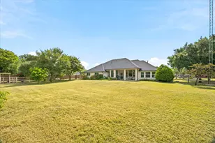 4069 Tracy Ln, Greenville, TX 75402 - Photo 33