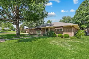 4321 Waycross Dr, Arlington, TX 76016 - Photo 3