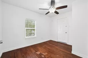 2001 Redman Cir, Dallas, TX 75223 - Photo 19