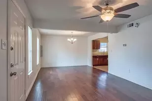 2001 Redman Cir, Dallas, TX 75223 - Photo 17