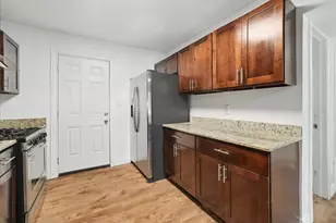2001 Redman Cir, Dallas, TX 75223 - Photo 13