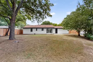 409 Opal St, Saginaw, TX 76179 - Photo 35