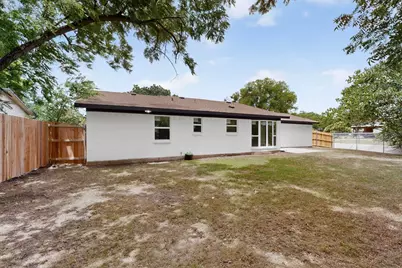 409 Opal Street, Saginaw, TX 76179 - Photo 33